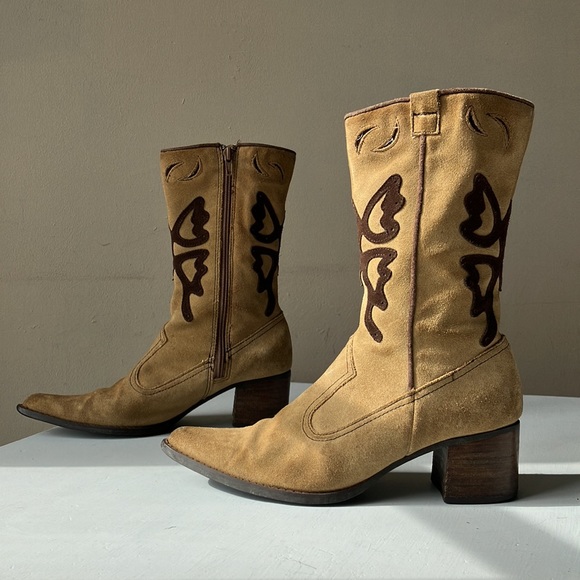 Bee Fly Suede Boots women’s size 8 - Picture 4 of 9